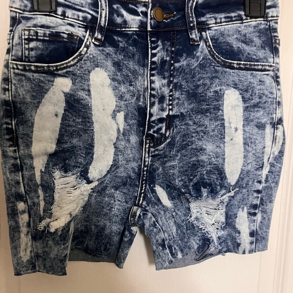 Women’s Distressed Punk Paint Blue Denim Shorts - Picture 2 of 5